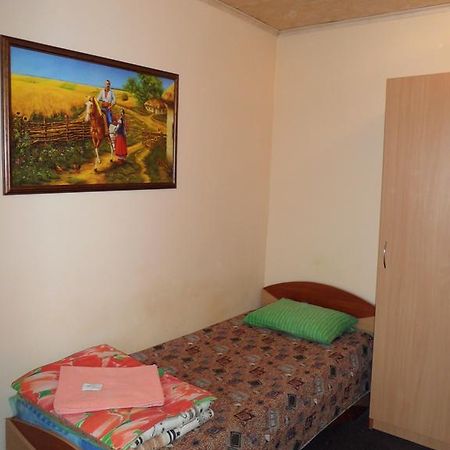 Hotel And Sport Complex Dinamo Dnepropetrovsk Quarto foto