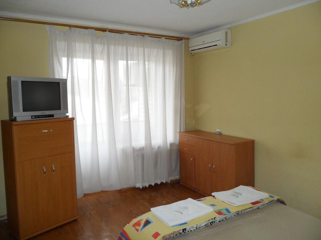 Hotel And Sport Complex Dinamo Dnepropetrovsk Quarto foto