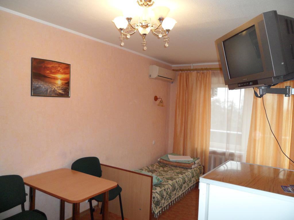 Hotel And Sport Complex Dinamo Dnepropetrovsk Quarto foto